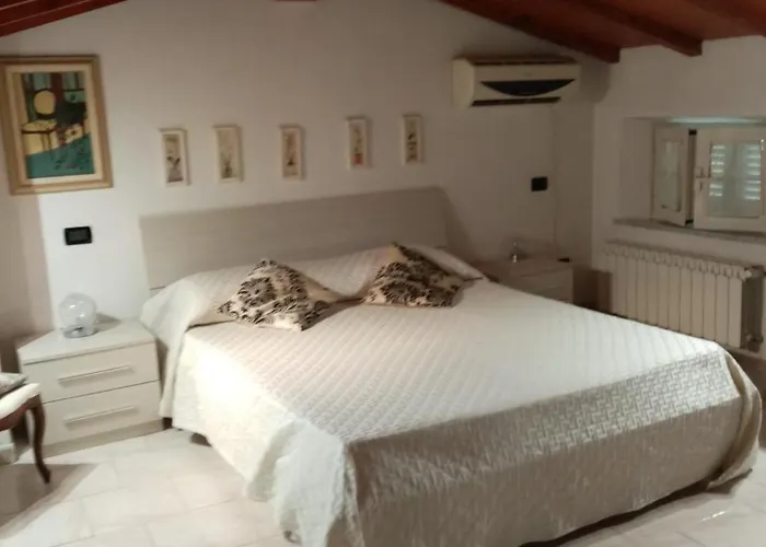 Casa Al Mare Tatil Evi Massa (Tuscany)